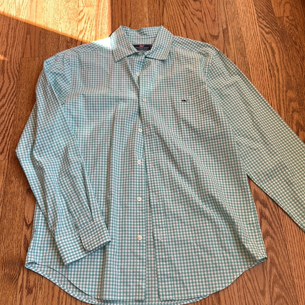 Vineyard Vines button down